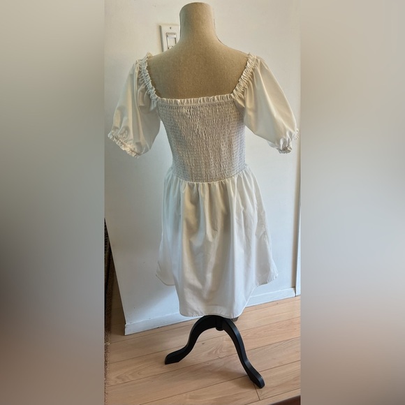 NWOT TWIK Dress White Medium - Picture 2 of 7